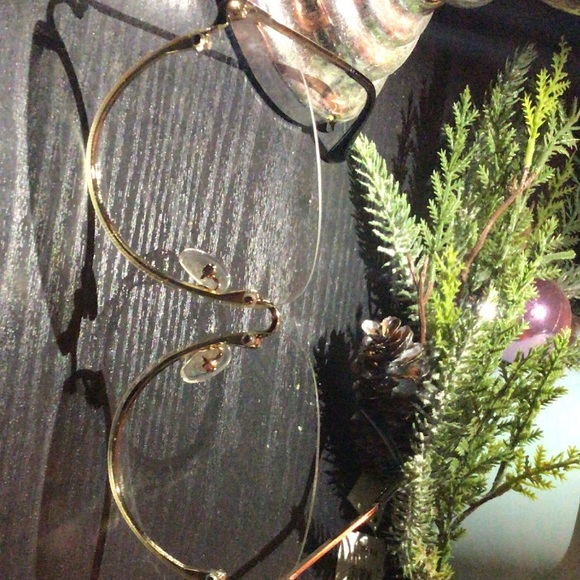 Casual Glasses - Picture 2 of 2